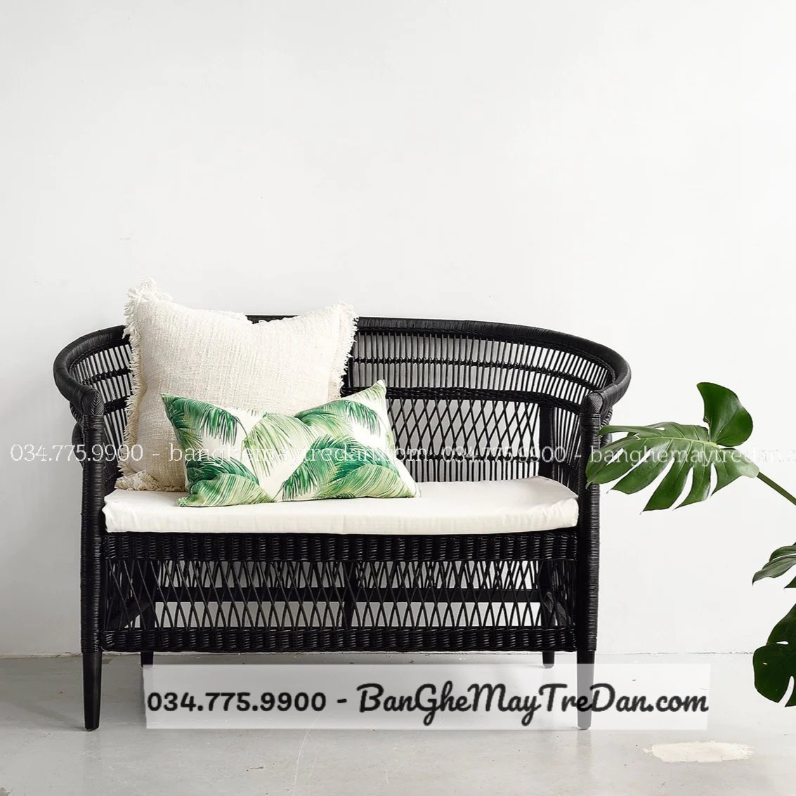 
								Sofa mây 2 chỗ ngồi màu đen GM518