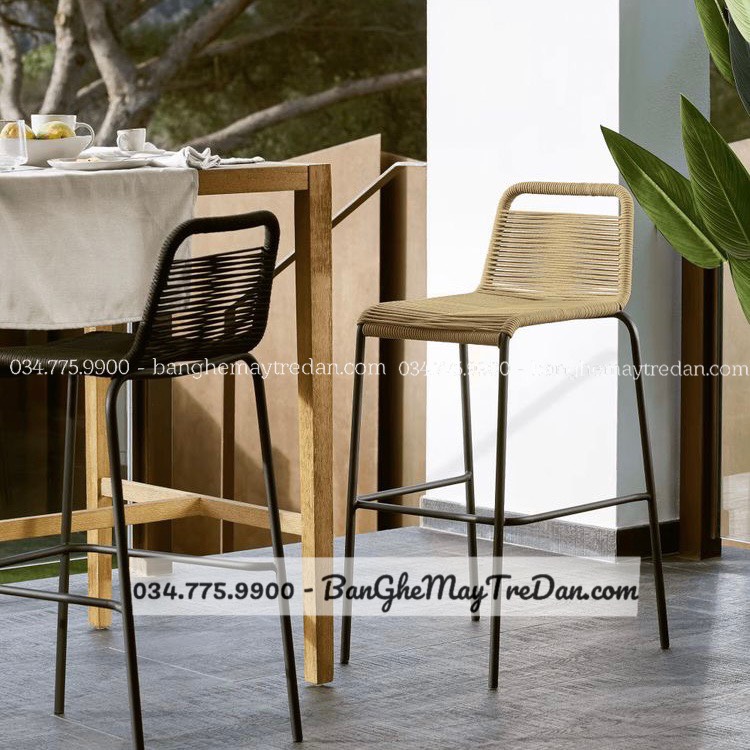 
								Ghế quầy bar tối giản HT11