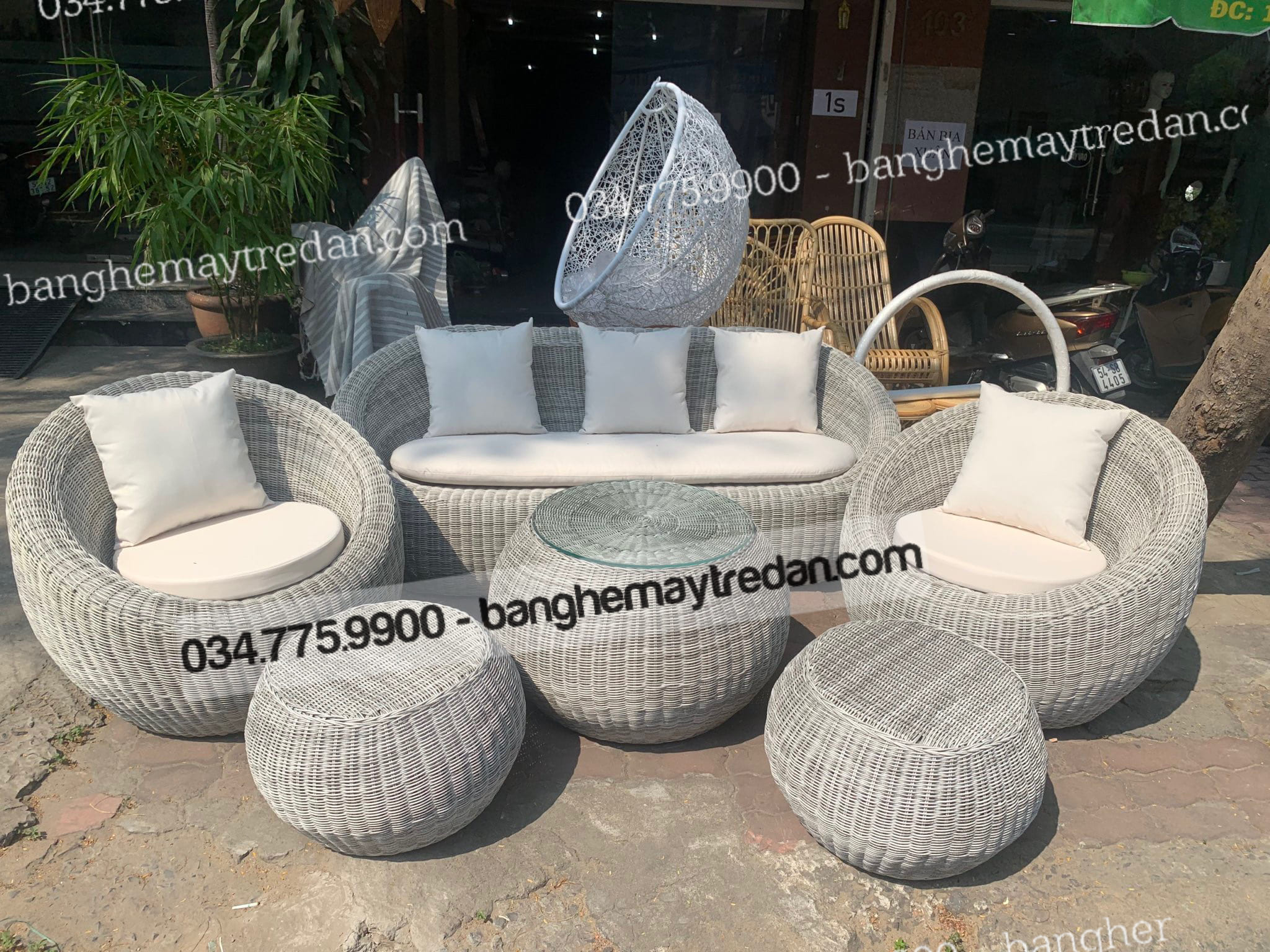 
								Sofa hình trứng GN376